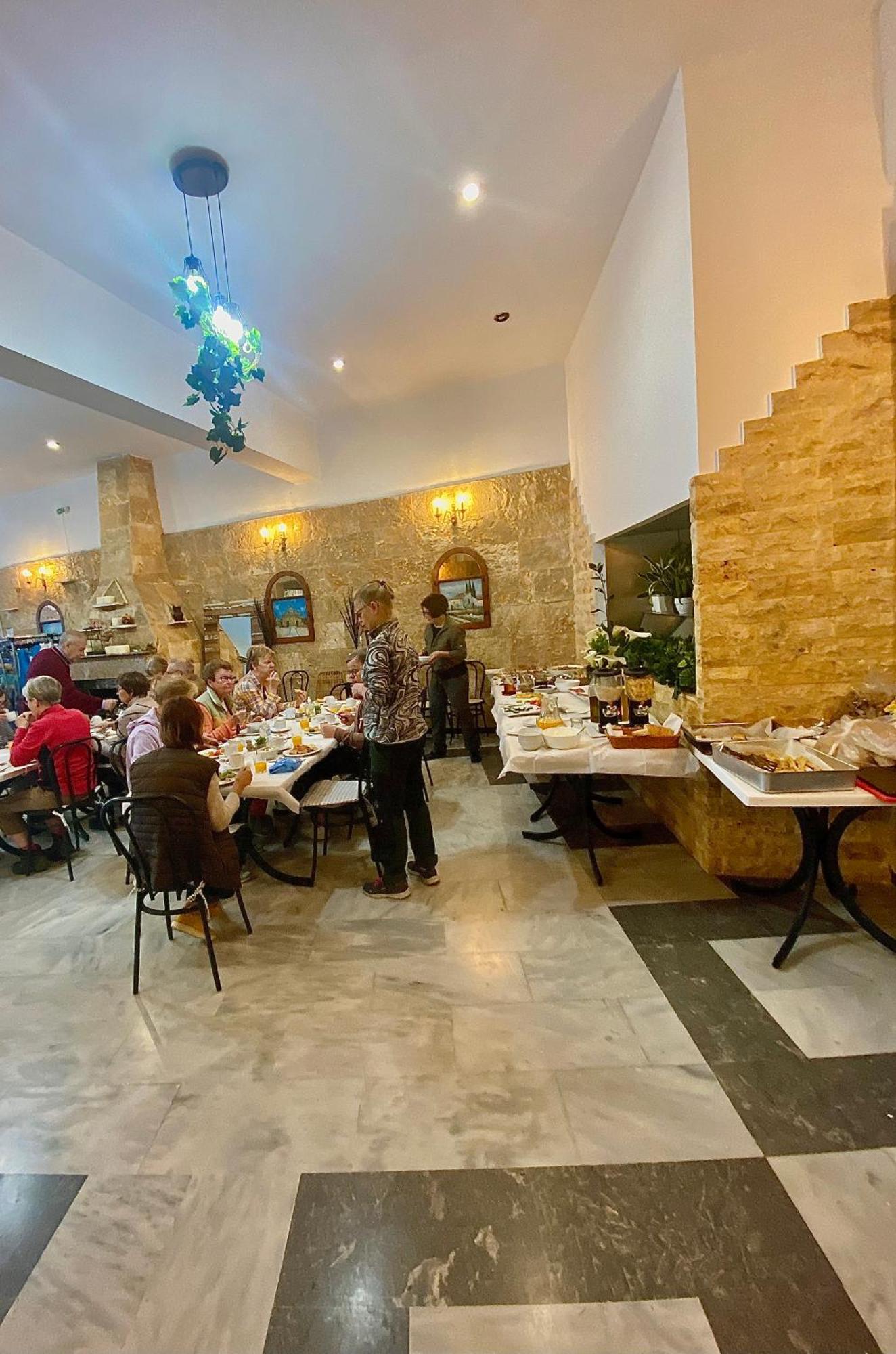 Costas Inn Spilion ภายนอก รูปภาพ